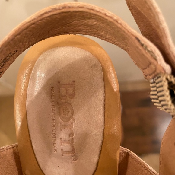 Born bisque leather block heel sandals size 7M - Picture 6 of 7